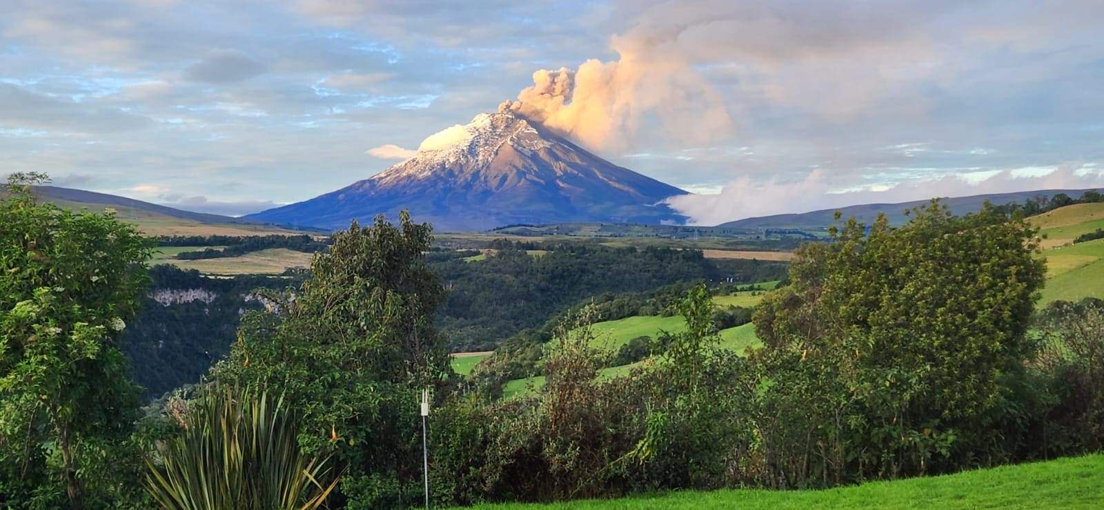 Paisaje montañoso andino